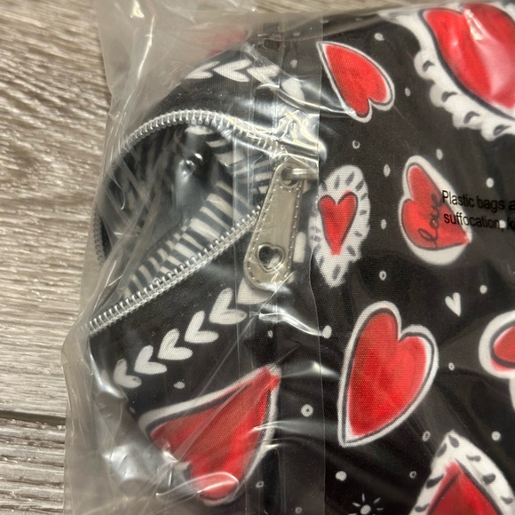 Brighton Heart Print Cosmetic Bag - Picture 4 of 4